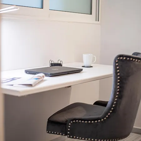 Hermes Apartments, 2 Bedrooms, Great Facilities!