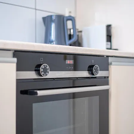 Hermes Apartments, 2 Bedrooms, Great Facilities! Apartment