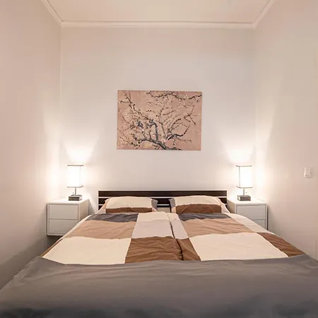 Hermes Apartments, 2 Bedrooms, Great Facilities! *