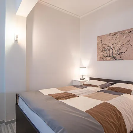 Hermes Apartments, 2 Bedrooms, Great Facilities! *